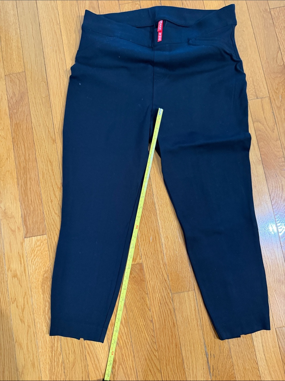 SPANX women’s petite Black Pull-On Leggings